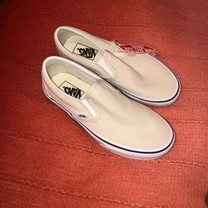 Off-white slip-on Vans